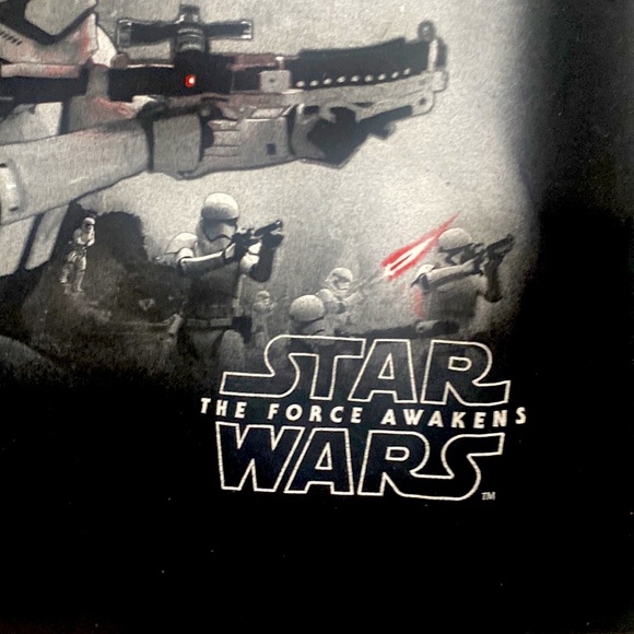 Star Wars The Force Awakens Storm Trooper Mad Engine Short Sleeve T-shirt SIZE M - Picture 3 of 9